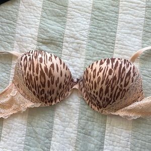 Victoria’s Secret Dream Angels push up bra 36A